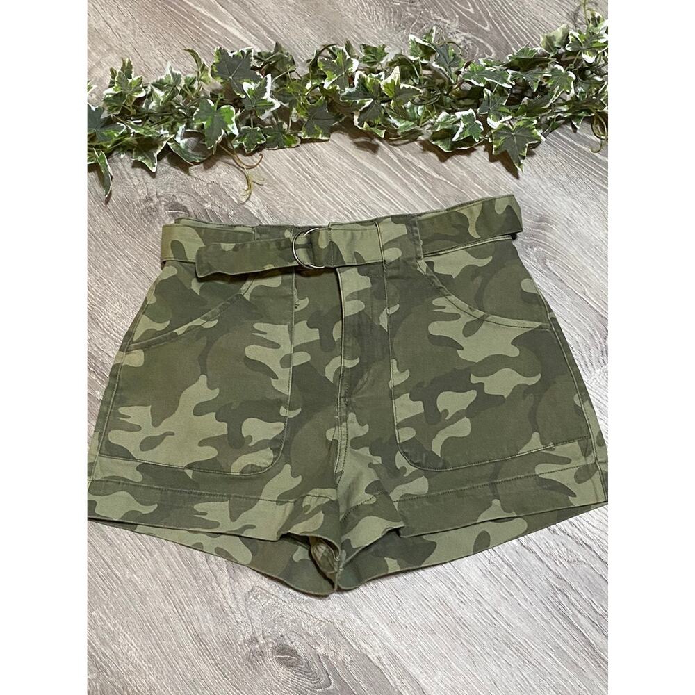 High waisted Hollister Shorts